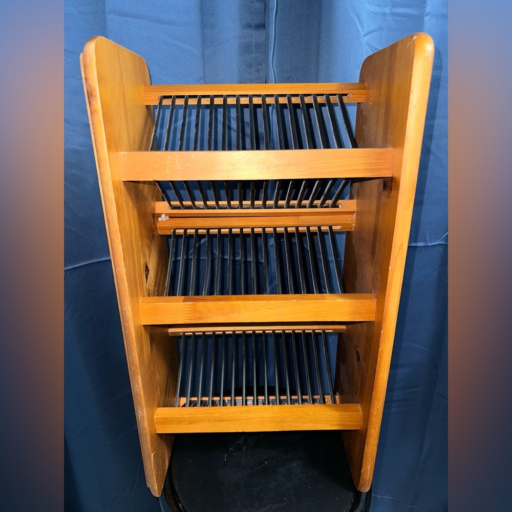 cd stand